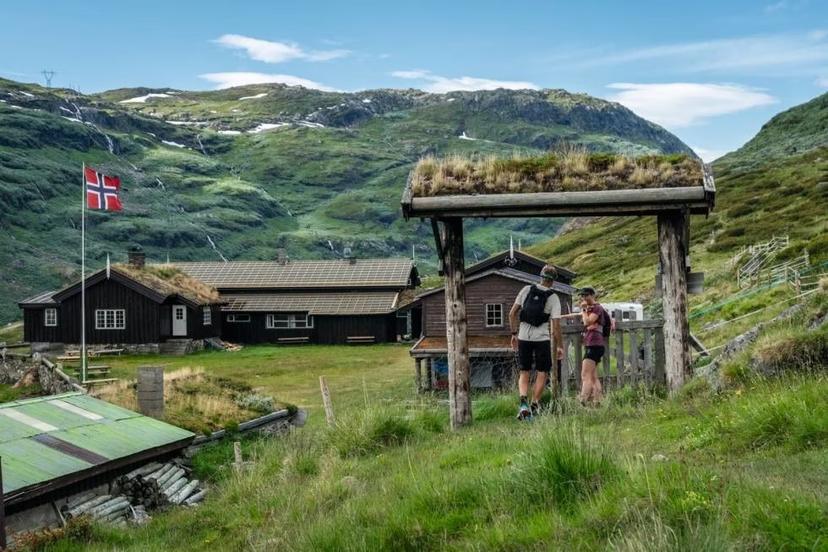 Steinbergdalshytta image 2