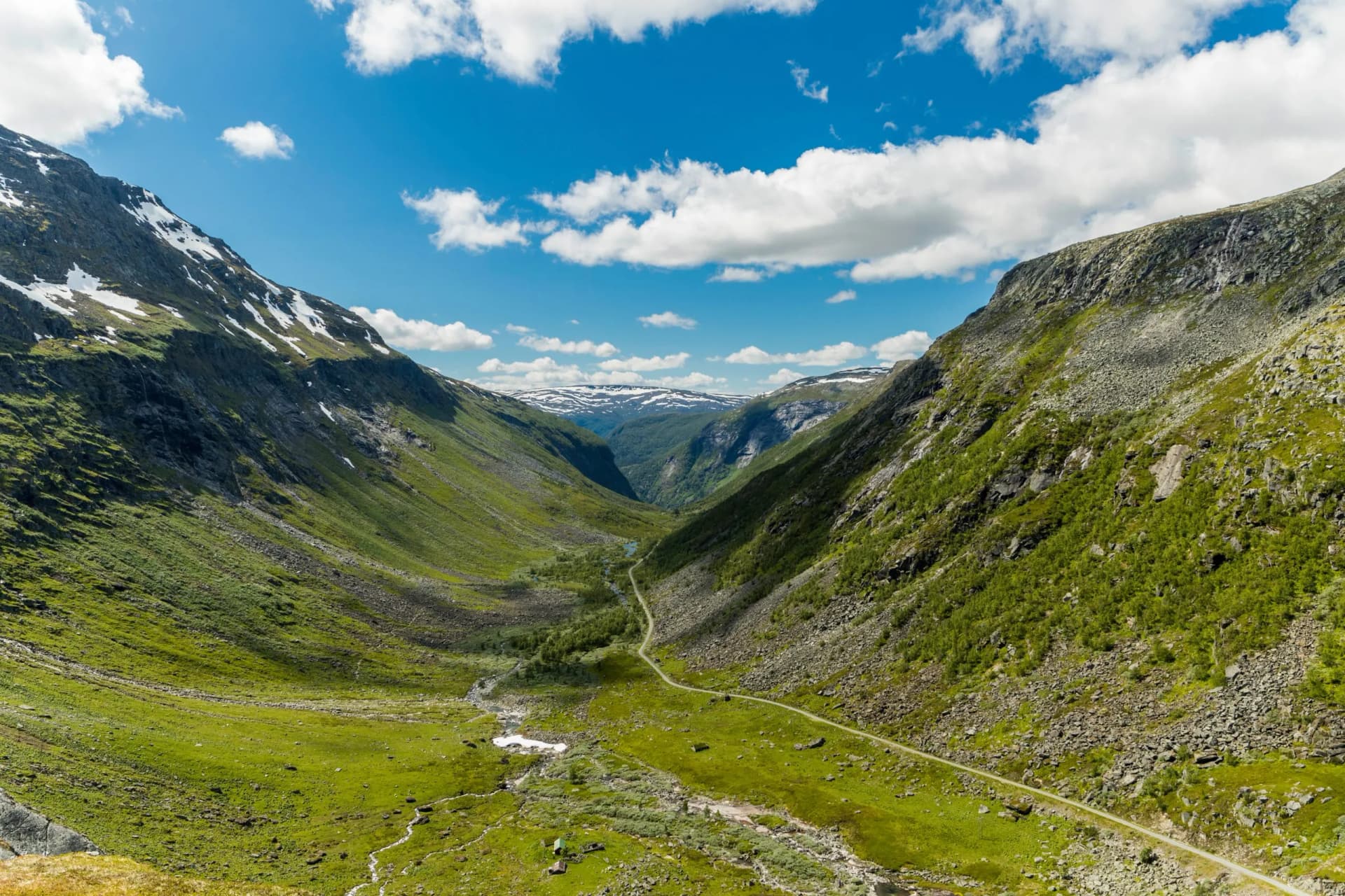 Kleadalen in Vassbygdi in Aurland - Sogn og Fjordane - Norway.